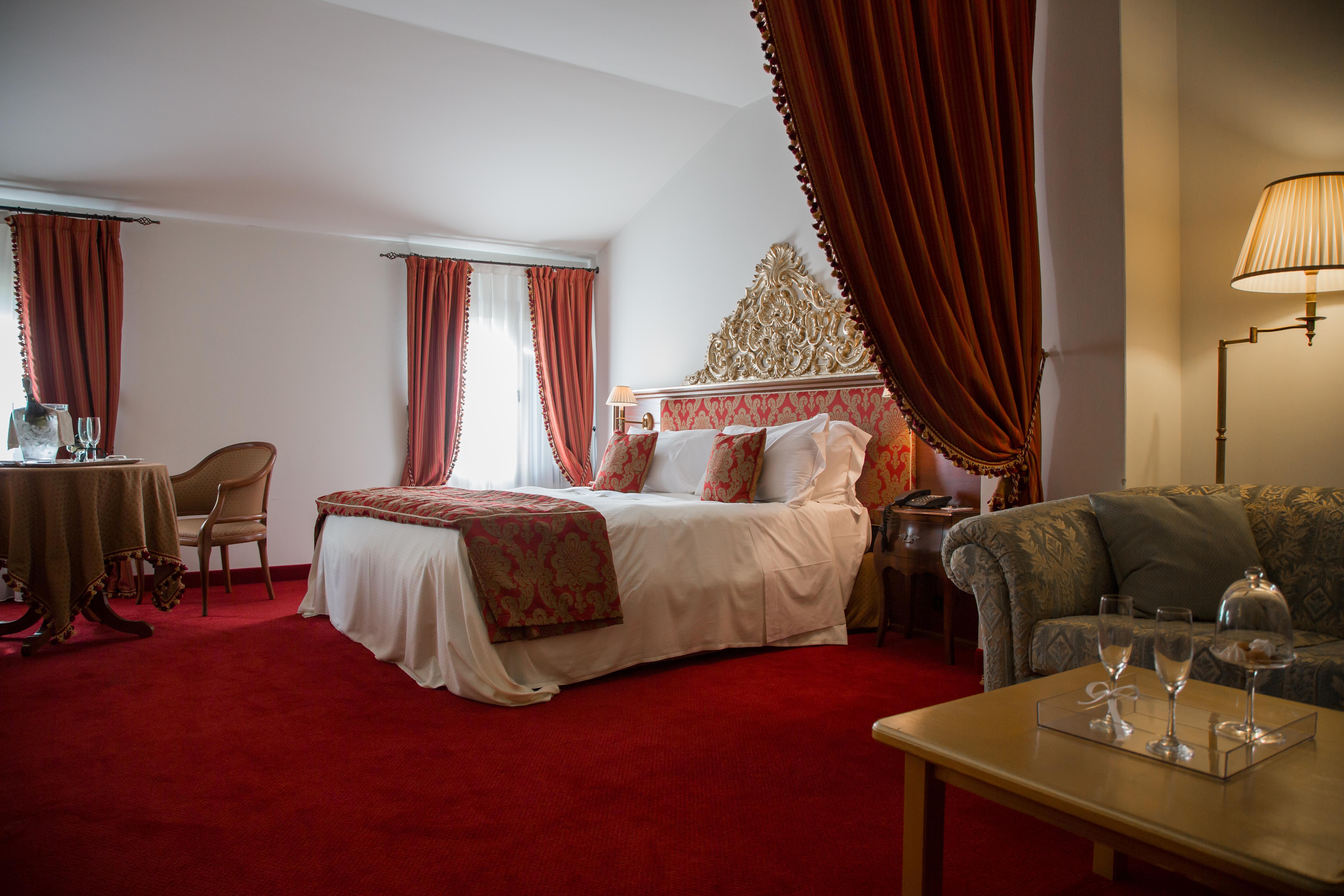 肯杜梅别墅酒店 莫利亚诺威尼托 外观 照片 A suite at the hotel