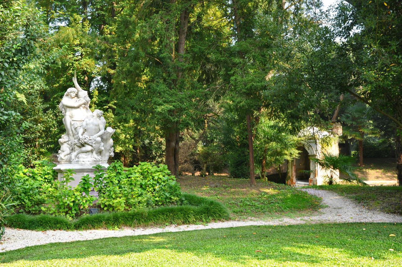 肯杜梅别墅酒店 莫利亚诺威尼托 外观 照片 The park
